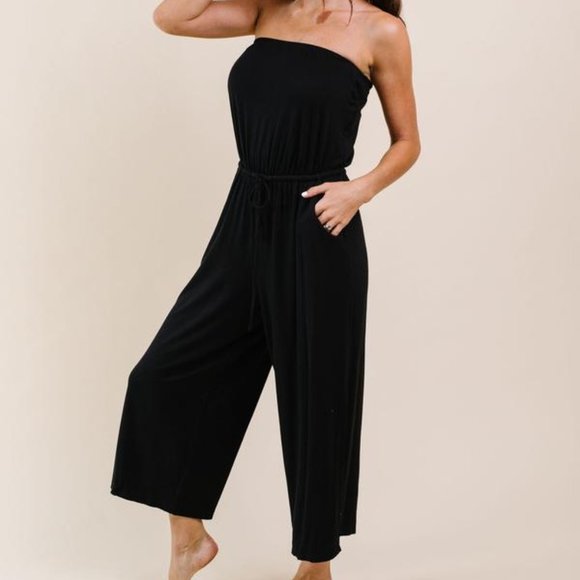 Cropped Tube Top Jumpsuit In Black - Picture 4 of 5